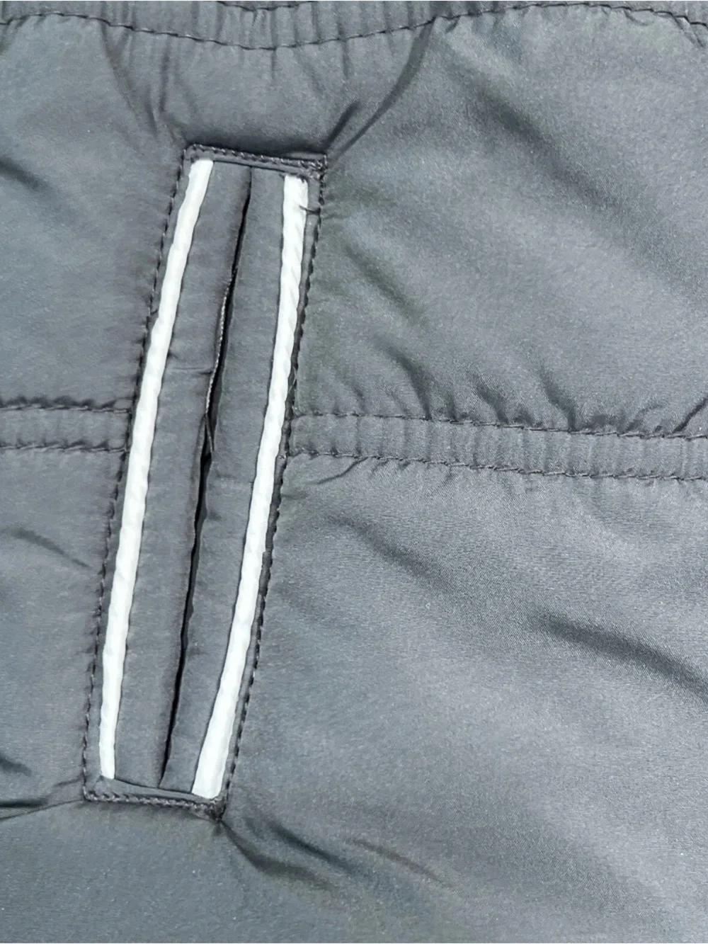 Carter’s Toddler Boys Black Puffer Vest Full Zip Sleeveless Jacket Size 24M
